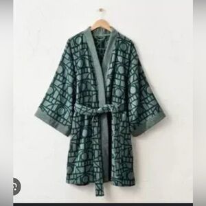 Green Patterned Kimono Robe